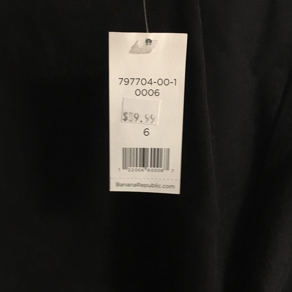 Banana Republic Black cocktail Cap Sleeve!